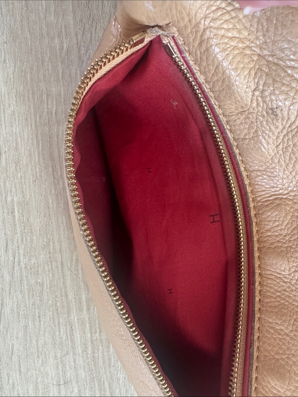 Hammitt Charles medium cross body purse - Picture 4 of 9